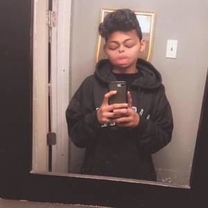 Meet your Posher, Diego